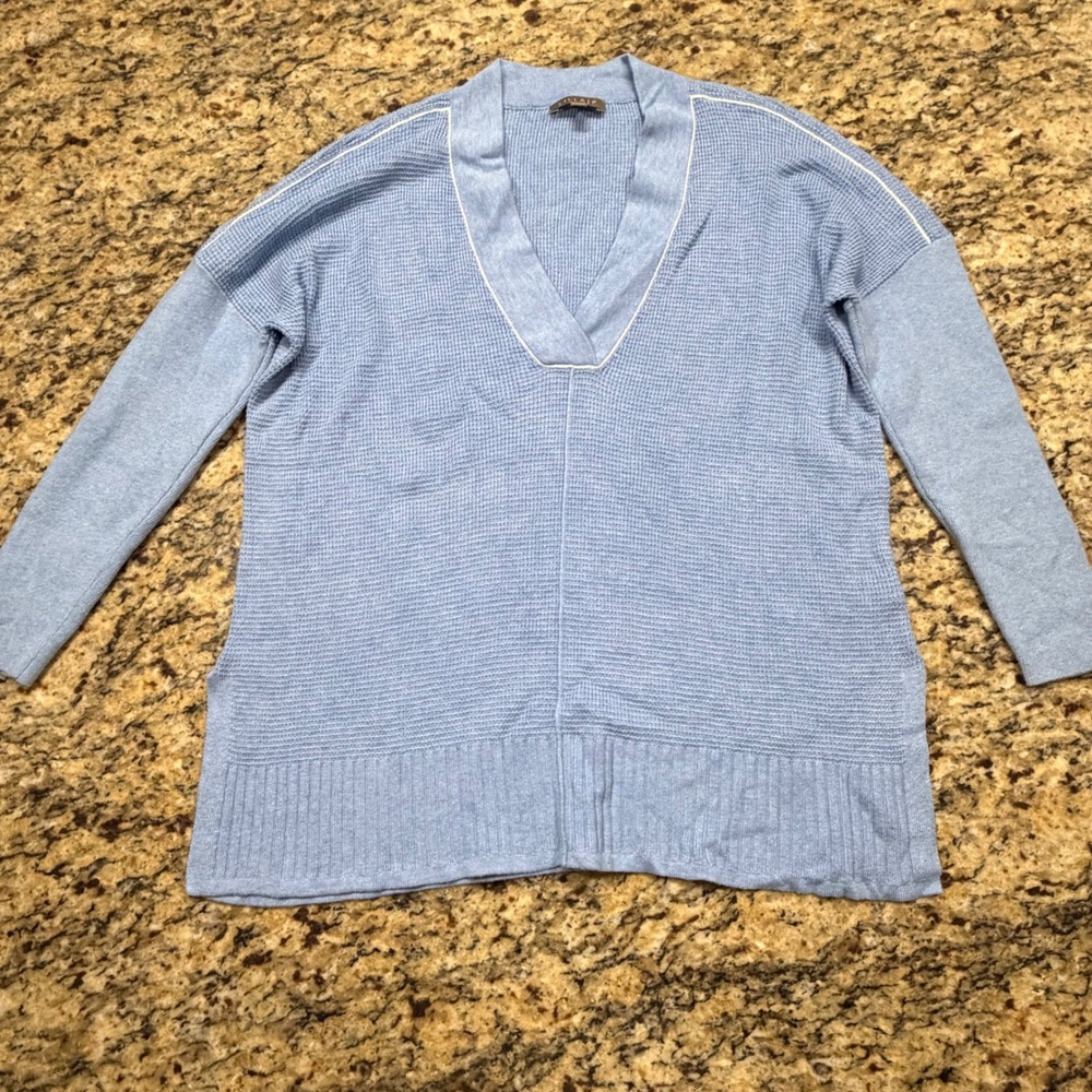 Lilla P Womens Light Blue Waffle Knit V-Neck Sweater Size Small Piping Detail ws